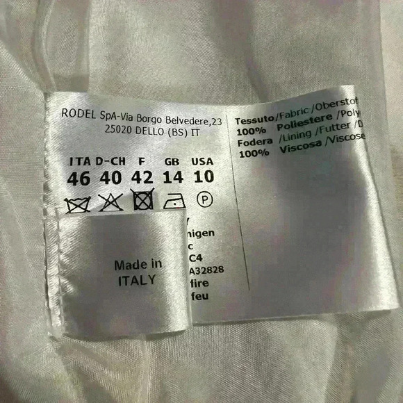 CINZIA ROCCA Due Lightweight Cape - Picture 6 of 10